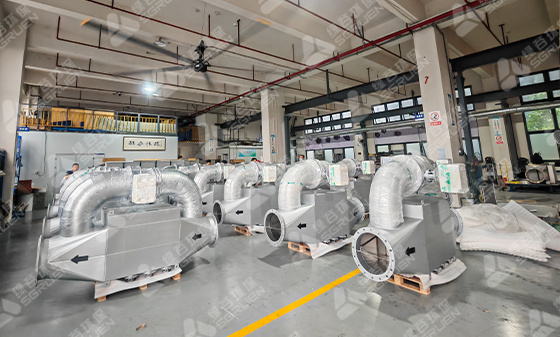 1. 颗粒捕集器 —— Particle Dust Collector / DPF (Diesel Particulate Filter) 2. 发电机组尾气净化器 —— Generator Exhaust Purifier 3. 干式黑烟净化器 —— Dry-type Black Smoke Purifier 4. 内燃机发动机尾气治理 —— Internal Combustion Engine Exhaust Gas Treatment 5. 黑烟治理 —— Black Smoke Treatment 6. 林格曼黑度一级 —— Ringelmann Blackness Level 1